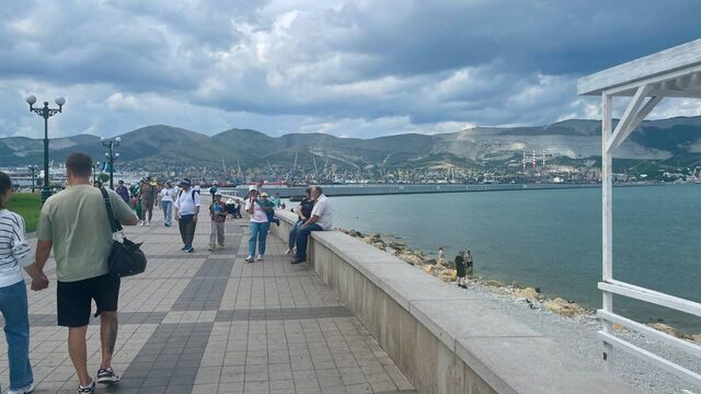 На 27% снизилась популярность отдыха в Краснодарском крае -  Утренний Юг, 26.06.2025