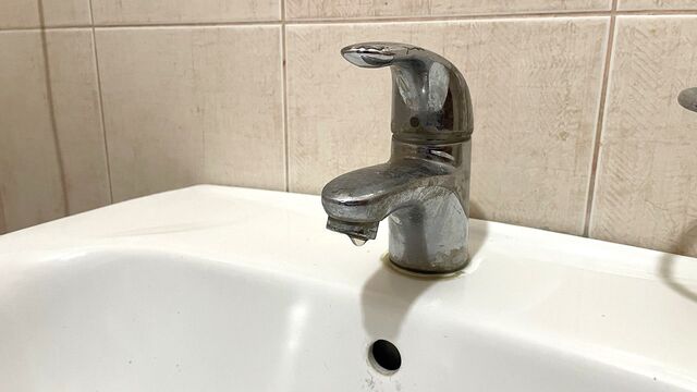 Массовые перебои с водоснабжением начались в Ейске на фоне аномальной жары -  Утренний Юг, 14.07.2025