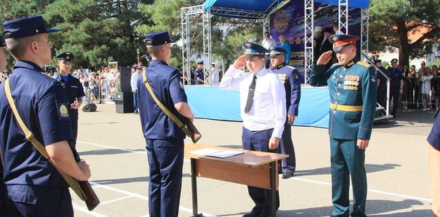 В Краснодаре в летном училище состоялось торжественное принятие военной присяги -  Утренний Юг, 30.08.2025
