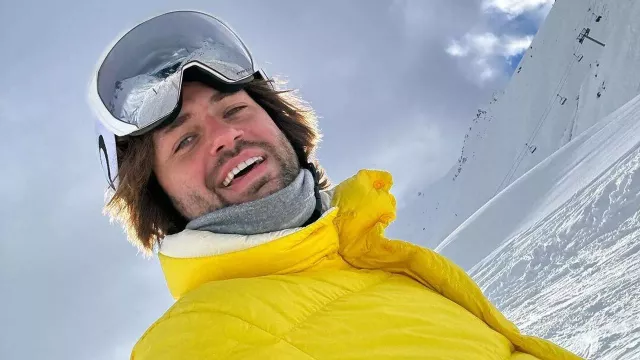 Бросившего ребенка в сугроб на Красной Поляне блогера снова объявили в розыск -  Утренний Юг, 20.10.2025