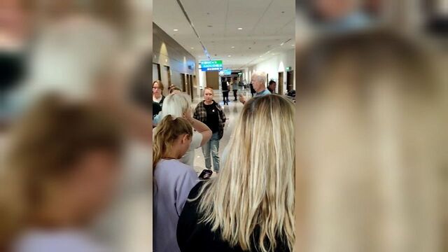 Жители Кубани, застрявшие в аэропорту ОАЭ, не могут вернуться на родину -  Утренний Юг, 28.02.2026