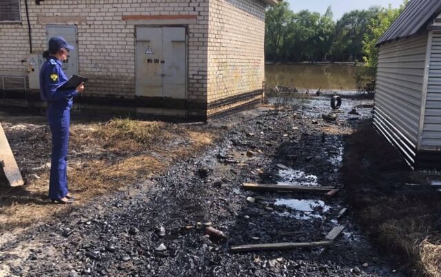 Разлив мазута проверяют прокуроры в Приморье Разлив мазута проверяют прокуроры в Приморье - ИА DEITA.RU, 23.08.2023