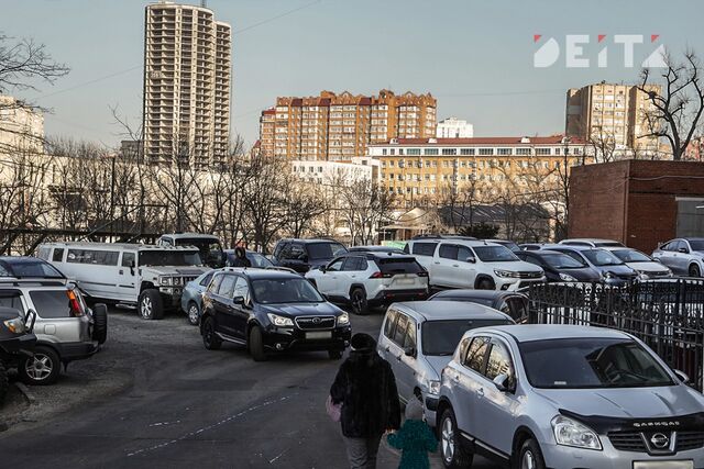 Водителей Владивостока предупреждают о затруднениях движения в центре города - ИА DEITA.RU, 13.11.2024