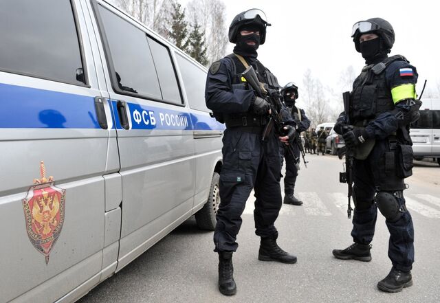Шаморовскую трассу перекрывали под Владивостоком после взрывов - оказалось, что это не учения (ОБНОВЛЕНО В 17:45) - ИА DEITA.RU, 30.05.2025