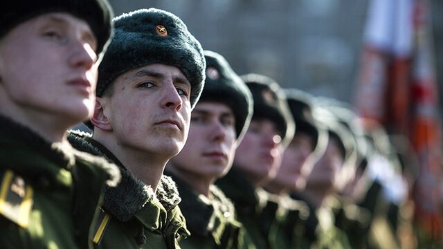 От рядовых до высшего состава: с 1 октября военным поднимут зарплаты - ИА DEITA.RU, 13.09.2025