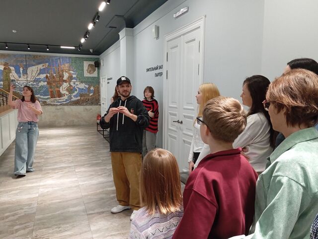 Экскурсию по закулисью Театра молодёжи провели во Владивостоке - ИА DEITA.RU, 30.03.2026