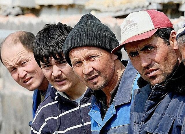 Количество лишенных ВНЖ мигрантов в России выросло почти вдвое - ИА DEITA.RU, 06.05.2026