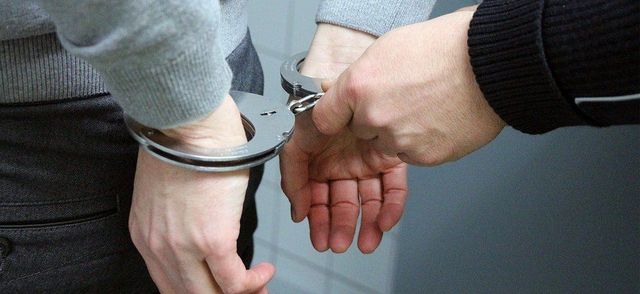 Лжеволонтеры похищали выплаты участников СВО: задержаны 13 человек - ИА DEITA.RU, 19.10.2026