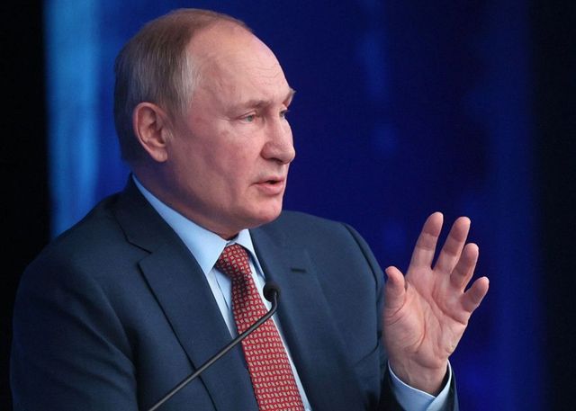 Меньше сложностей на таможне: Путин призвал упростить процедуры для бизнеса - ИА DEITA.RU, 22.10.2026