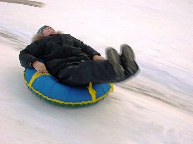 «Идиотское развлечение»: в Госдуме предложили запретить тюбинги - Телекомпания ОТВ, 23.02.2026