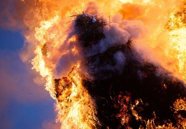 Три человека пострадали в порту Темрюкского района Кубани в результате атаки БПЛА - Центральный округ Краснодара, 14.03.2026