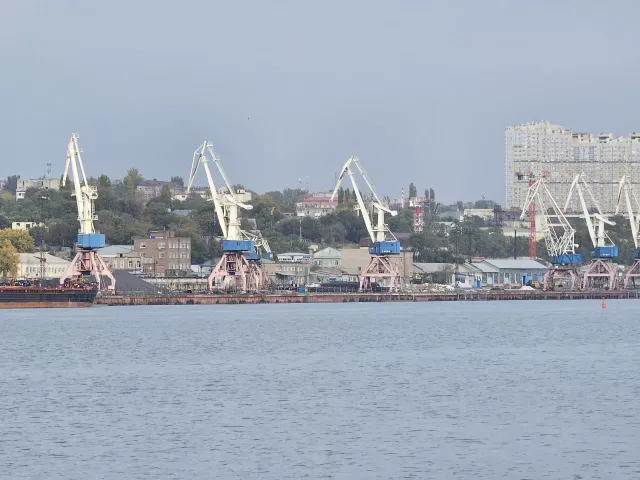 Порт Ростов-на-Дону за полгода потерял четверть грузооборота - Privet-Rostov.ru -  Главные новости Ростова и Ростовской области, 12.07.2025