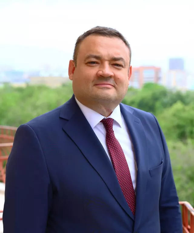 Глава Скрябин назначил первых заместителей и ключевых замов - Privet-Rostov.ru -  Главные новости Ростова и Ростовской области, 05.11.2025