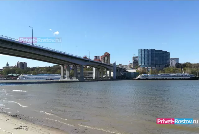 В затоне Дона под Семикаракорском появились масляные пятна - Privet-Rostov.ru -  Главные новости Ростова и Ростовской области, 10.11.2025