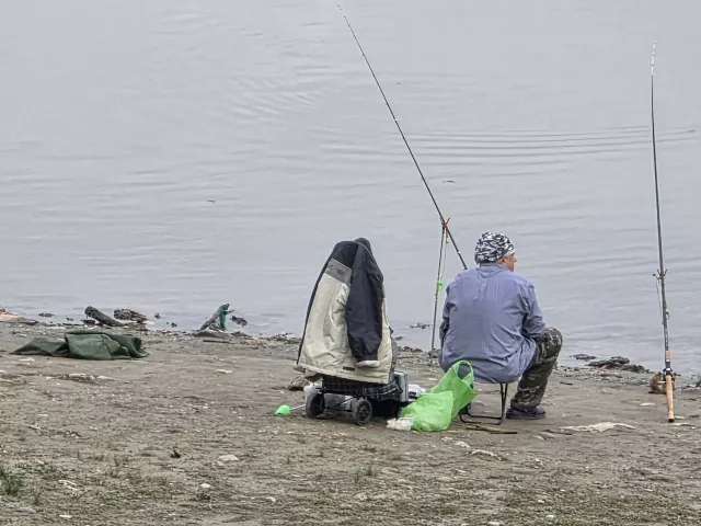 На Дону 55-летний рыбак загадочно утонул в Багаевском районе ночью На Дону 55-летний рыбак загадочно утонул в Багаевском районе ночью - Privet-Rostov.ru - Главные новости Ростова и Ростовской области, 18.11.2025