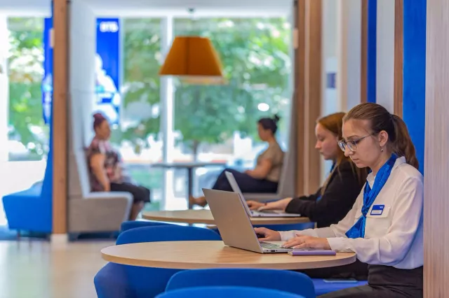 Число получателей единых детских пособий в ВТБ увеличилось на 40% - Privet-Rostov.ru -  Главные новости Ростова и Ростовской области, 19.11.2025