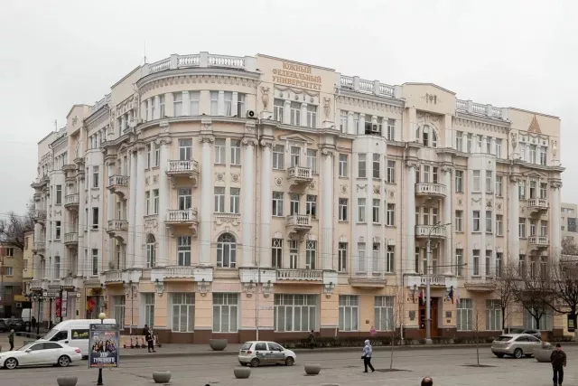 Сбер и ЮФУ запустили совместную образовательную программу по управлению IT-проектами на базе методик «Школы 21» - Privet-Rostov.ru -  Главные новости Ростова и Ростовской области, 19.11.2025