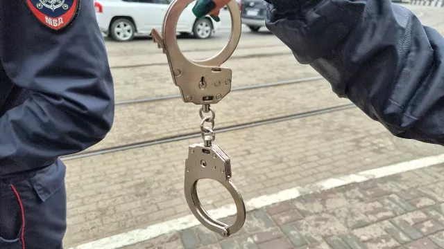 Полицейские поймали 22-летнего курьера при попытке сбыта запрещенных веществ - Privet-Rostov.ru -  Главные новости Ростова и Ростовской области, 29.03.2026