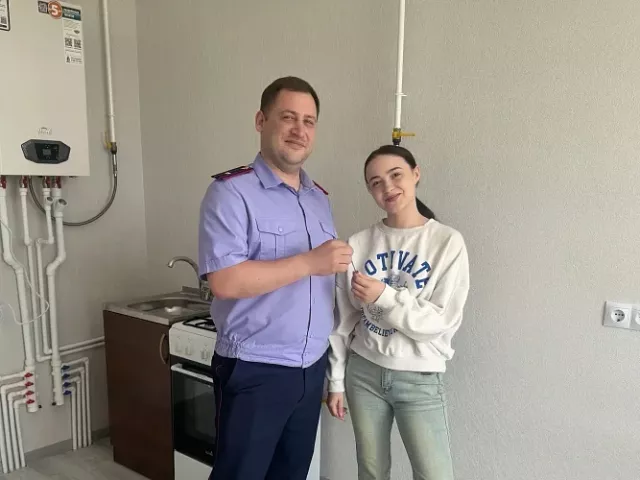 Глава донского СК помог решить вопрос с выдачей дома девушке - Privet-Rostov.ru -  Главные новости Ростова и Ростовской области, 30.05.2026