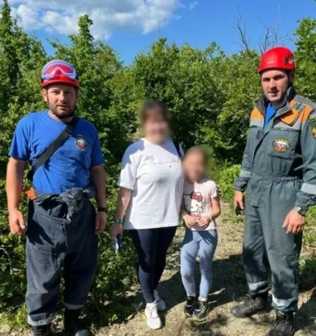 Заблудившихся туристов из Ростова спасли на горе под Туапсе - Privet-Rostov.ru -  Главные новости Ростова и Ростовской области, 08.07.2026
