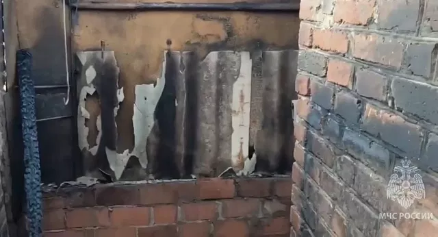 В Сальске 10-летний мальчик заживо сгорел в постройке - Privet-Rostov.ru -  Главные новости Ростова и Ростовской области, 23.07.2026