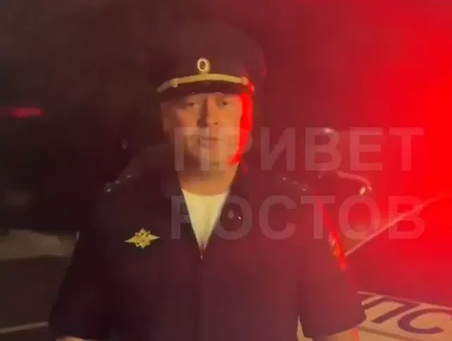 В Ростове водитель "Гранты" потерял управление из-за приступа у 16-летнего пассажира - Privet-Rostov.ru -  Главные новости Ростова и Ростовской области, 17.08.2026