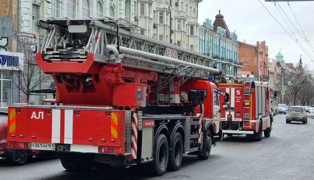 В Ростове мужчина устроил пожар на АЗС, пытаясь тайно налить бензин в канистру - Privet-Rostov.ru -  Главные новости Ростова и Ростовской области, 26.08.2026