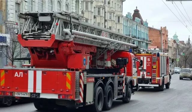 В Ростове загорелось производственное здание площадью 800 кв метров - Privet-Rostov.ru -  Главные новости Ростова и Ростовской области, 27.08.2026
