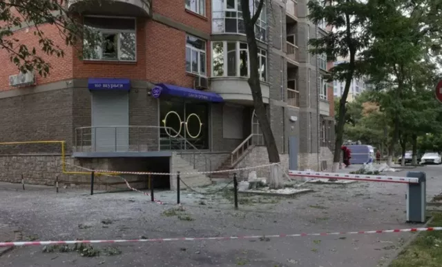 После атаки БПЛА 6 сентября подали 306 заявлений о компенсации ущерба в Ростове После атаки БПЛА 6 сентября подали 306 заявлений о компенсации ущерба в Ростове - Privet-Rostov.ru - Главные новости Ростова и Ростовской области, 22.09.2026