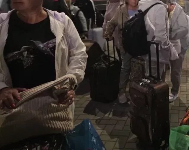 В Ростове запустили движение поездов по поврежденному жд мосту - Privet-Rostov.ru -  Главные новости Ростова и Ростовской области, 10.10.2026