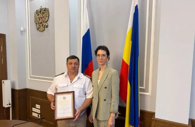 Трёх капитанов наградили за спасение загоревшего теплохода в Ростовской области - Privet-Rostov.ru -  Главные новости Ростова и Ростовской области, 17.10.2026