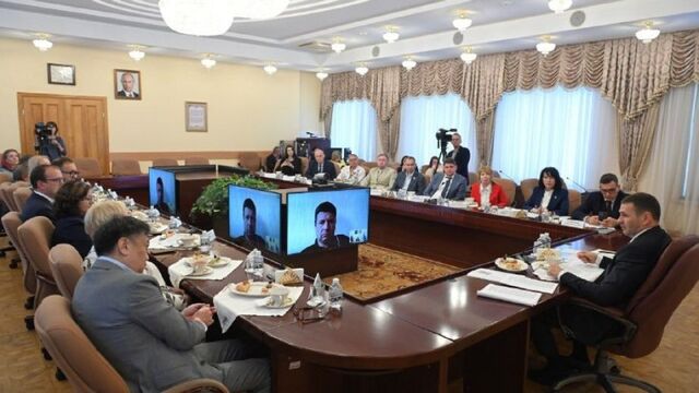 Дмитрий Демешин встретился с главными редакторами краевых и федеральных СМИ - Восток-Медиа | Новости Приморья и Владивостока, 17.09.2025