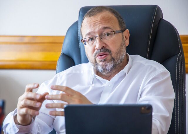 Челябинская IT-компания чуть не осталась без руководителя из-за японцев - Челябинск Сегодня, 27.08.2025