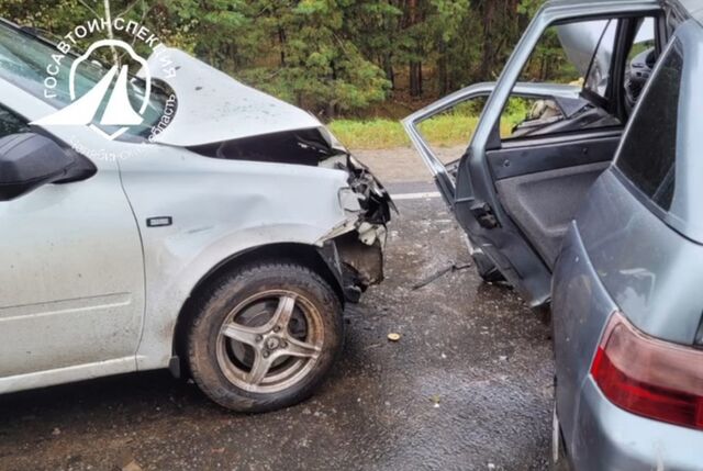В Челябинской области водитель ВАЗа погиб после столкновения с «Ладой Калиной» - Челябинск Сегодня, 31.08.2025