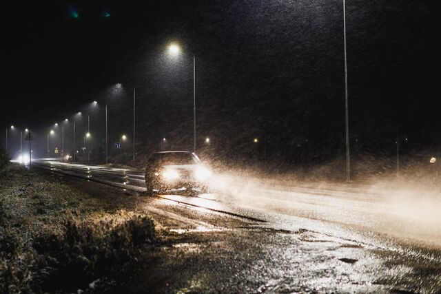 После снегопада синоптики объявили штормовое предупреждение в Челябинской области - Челябинск Сегодня, 02.11.2025