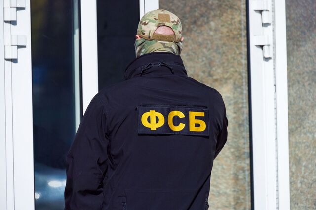 Южноуральца отправили в колонию за подпольную оружейную мастерскую - Челябинск Сегодня, 07.11.2025