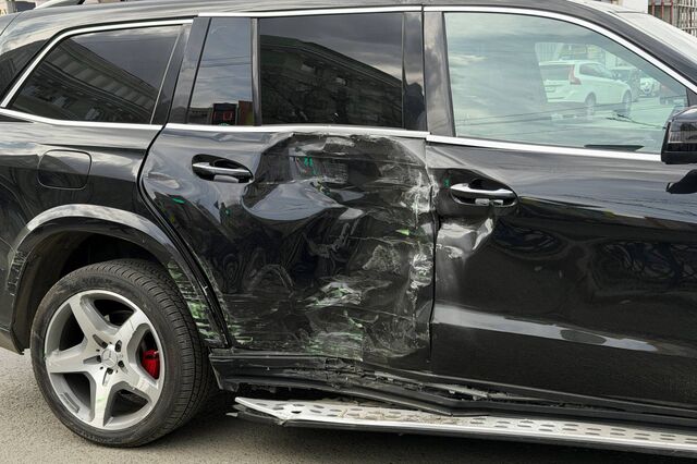 В ГИБДД раскрыли детали ДТП с автобусом и иномаркой в центре Челябинска - Челябинск Сегодня, 04.04.2026