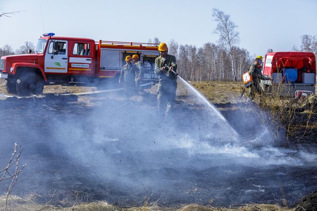 Под Челябинском ограничили движение из-за ландшафтных пожаров - Челябинск Сегодня, 05.04.2026