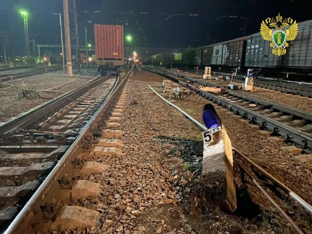 Вагон со стройматериалами сошел с рельсов на станции в Челябинской области - Челябинск Сегодня, 12.04.2026