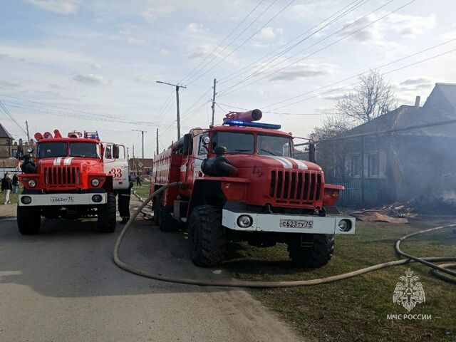 В Челябинской области сигарета устроила пожарную тревогу на целый посёлок - Челябинск Сегодня, 20.04.2026