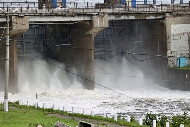 На Шершневском водохранилище в Челябинске увеличили сброс воды - Челябинск Сегодня, 27.07.2026