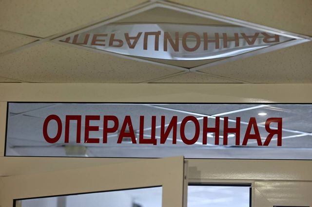 Челябинские хирурги спасли подростка с рассеченной до позвоночника шеей - Челябинск Сегодня, 27.07.2026