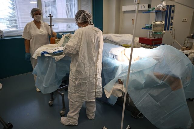 Челябинские врачи не дали 65-летнему пациенту погибнуть от второго инсульта - Челябинск Сегодня, 17.10.2026