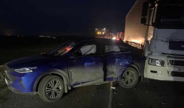 Школьник и трое взрослых пострадали в аварии Haval и КамАЗ под Воронежем - Новости Воронежа, 22.01.2025