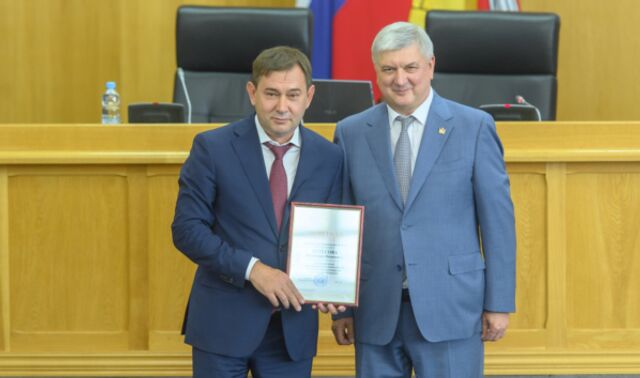 Губернатор Александр Гусев поблагодарил депутатов облДумы за пятилетнюю работу - Новости Воронежа, 10.07.2025