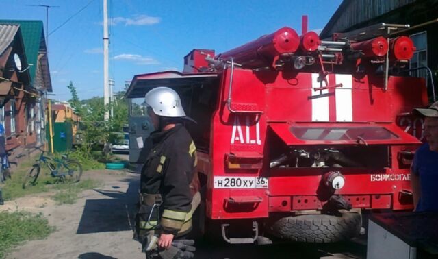 В Воронеже сгорела кухня в двухэтажном доме - Новости Воронежа, 10.07.2025