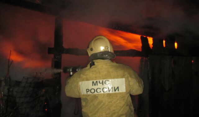 Труп квартирантки обнаружили спасатели в сгоревшем ночью жилом доме в Воронежской области - Новости Воронежа, 29.08.2025