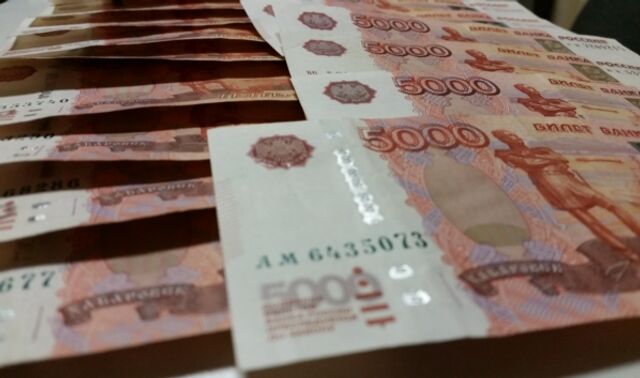 Жительница Воронежа потеряла более 410 тысяч рублей после знакомства в сети - Новости Воронежа, 15.09.2025