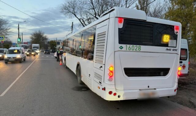 СКР проверяет ДТП с автобусом в Воронеже, где пострадали четыре человека - Новости Воронежа, 30.10.2025