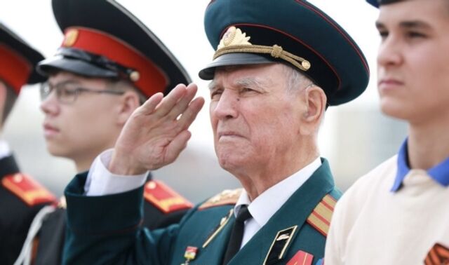 Почетный гражданин Воронежа Николай Борисов отмечает 101-й день рождения - Новости Воронежа, 03.11.2025